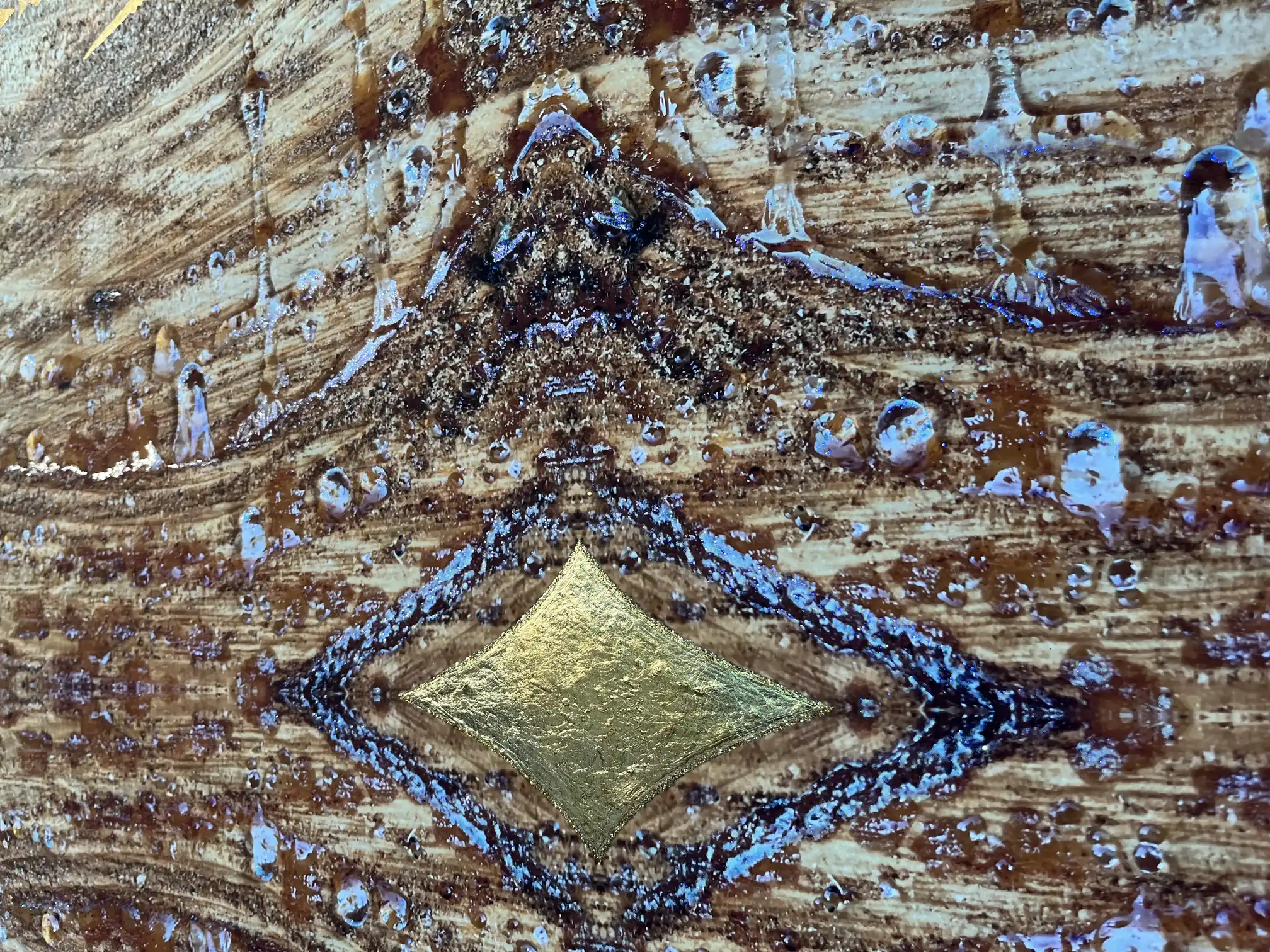 Dettaglo Happy Champagne