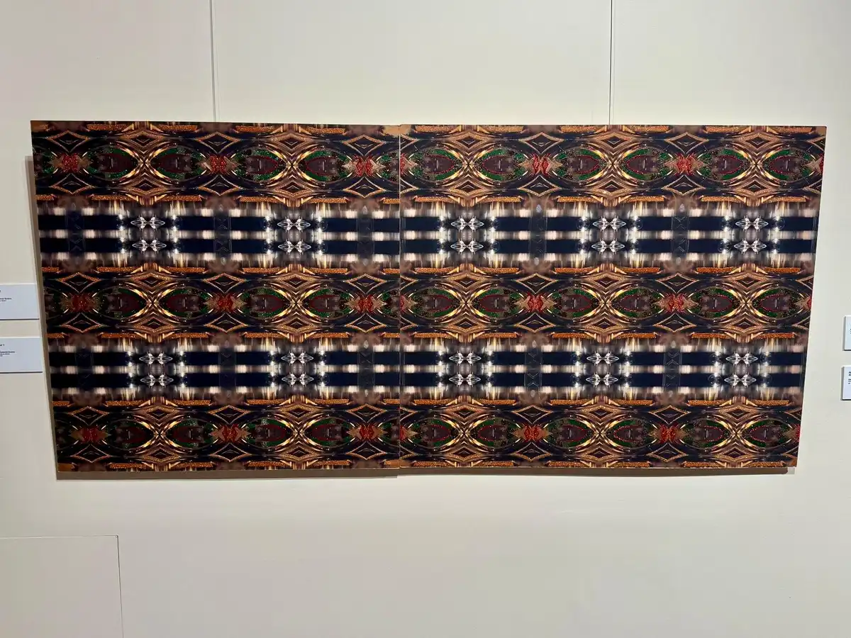 Bottiglia astratta blu - oro 