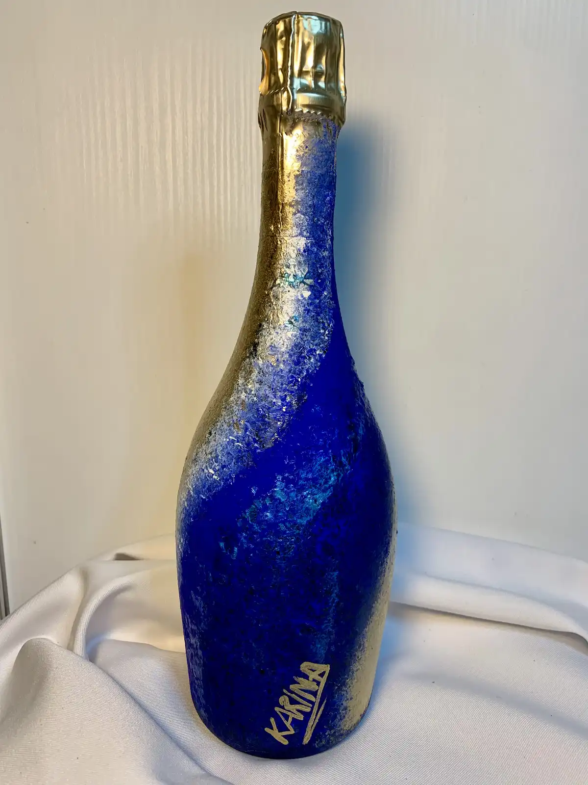 Bottiglia astratta blu - oro 