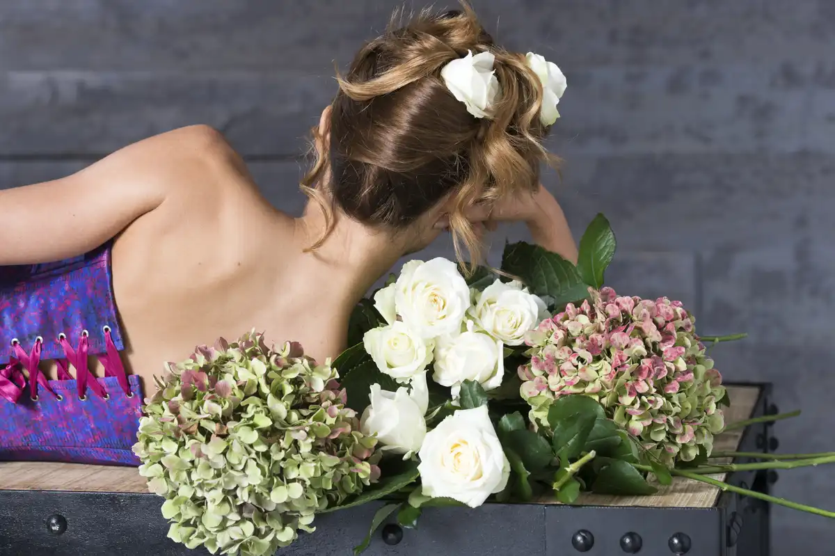 Bottiglia astratta blu - oro 