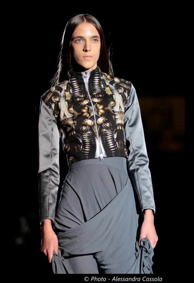 Bottiglia astratta blu - oro 